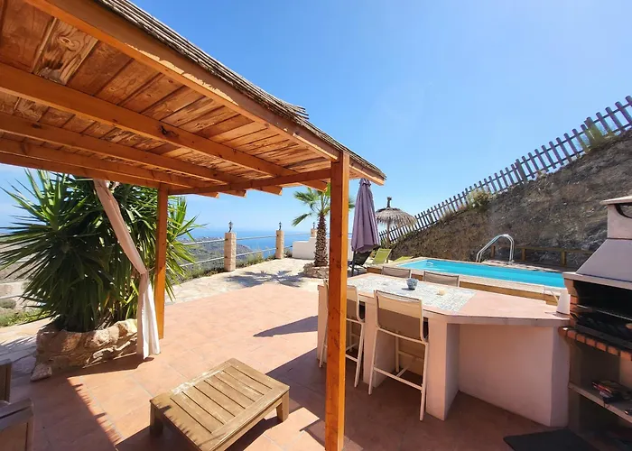 Casa Concha Mariposaholidays 펜션 네르하